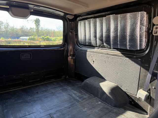 NV350 CARAVAN 4WD