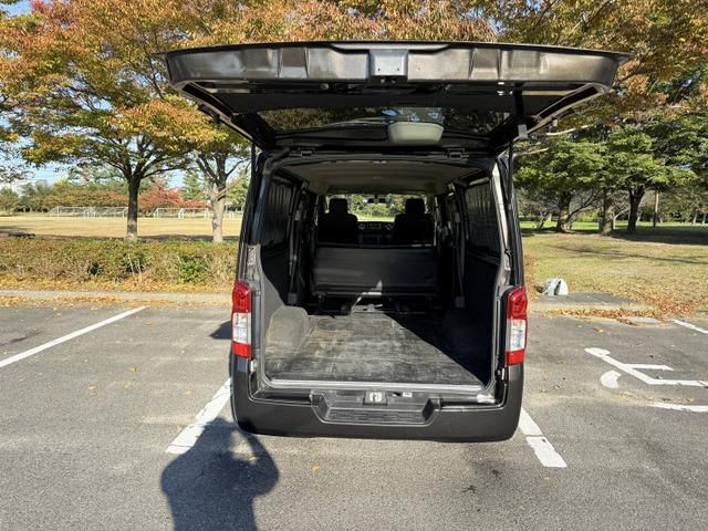NV350 CARAVAN 4WD