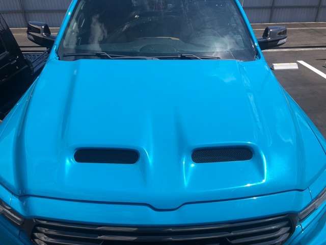 DODGE RAM pickup truck