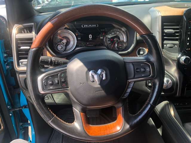 DODGE RAM pickup truck
