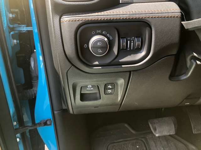 DODGE RAM pickup truck