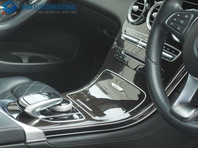 MERCEDES BENZ GLC class
