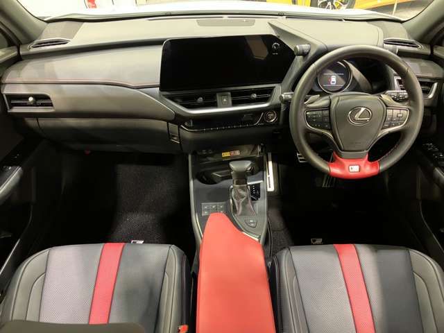 LEXUS UX250h AWD