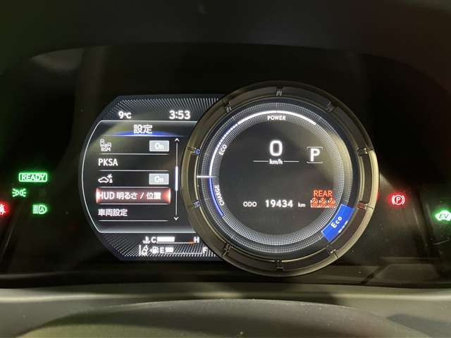 LEXUS UX250h AWD