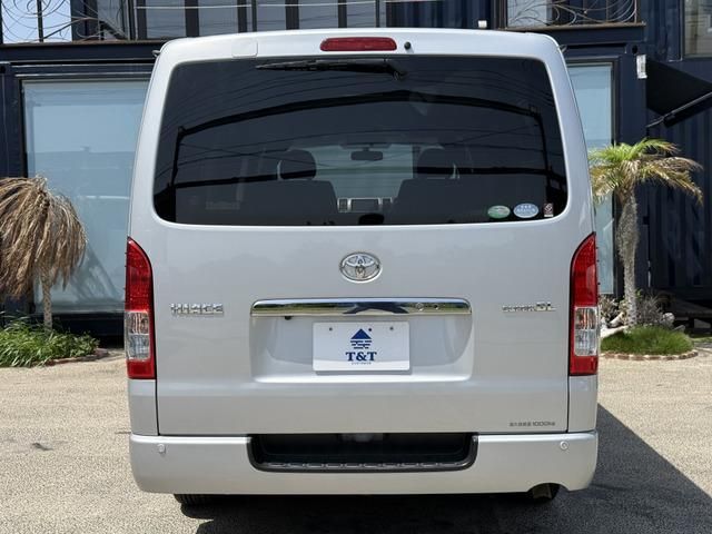HIACE van 2WD