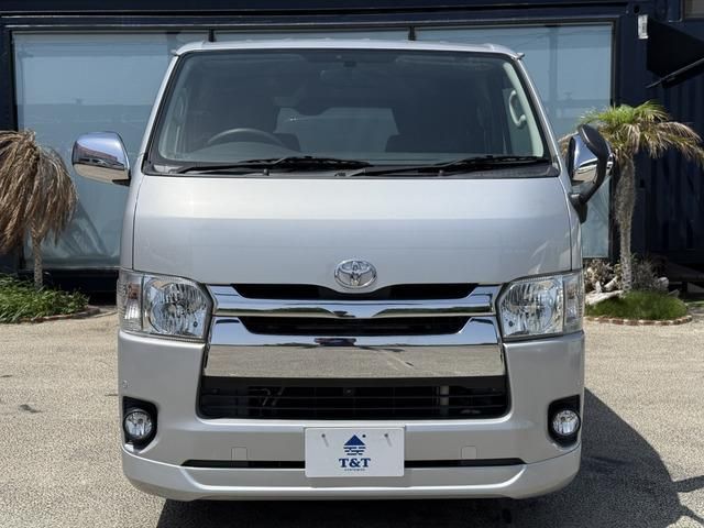 HIACE van 2WD