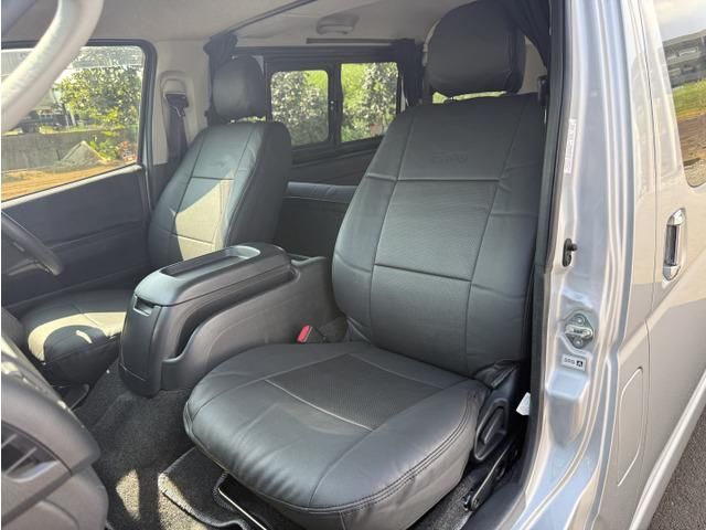 HIACE van 2WD