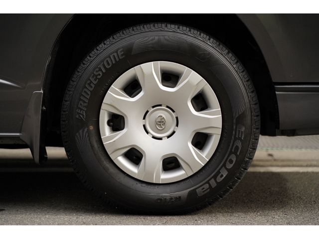HIACE van 4WD