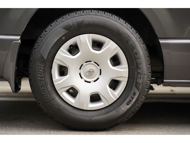 HIACE van 4WD