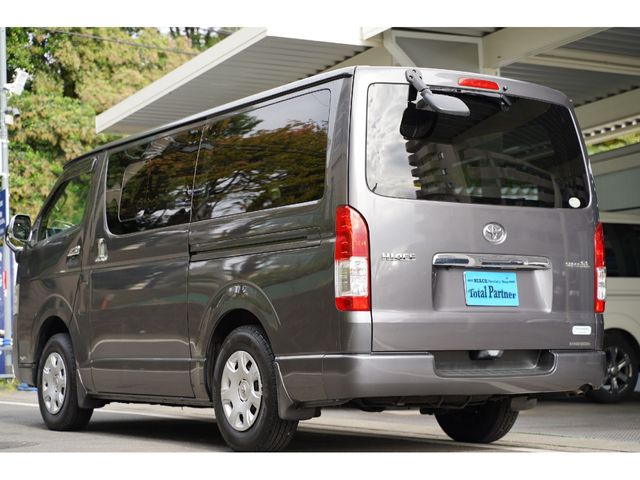 HIACE van 4WD