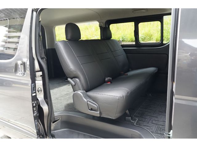 HIACE van 4WD