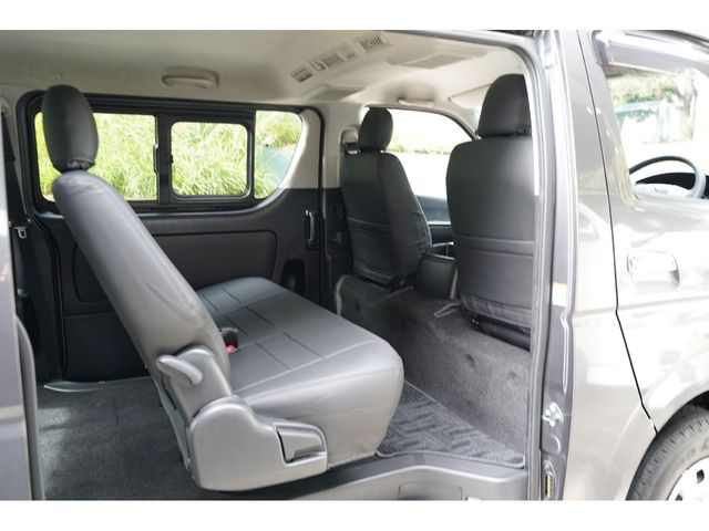 HIACE van 4WD