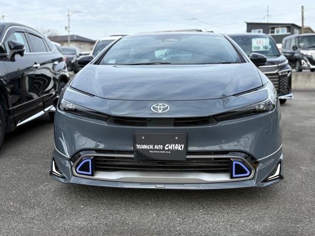PRIUS PHV