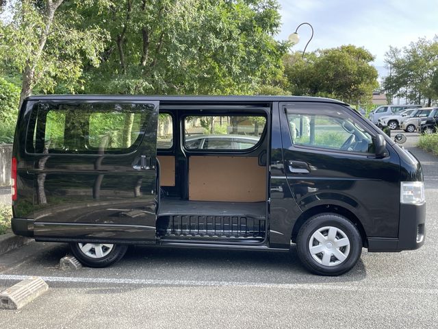 HIACE van 2WD