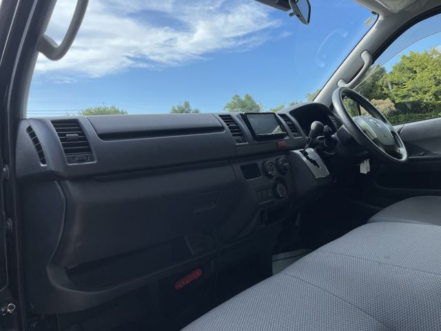 HIACE van 2WD