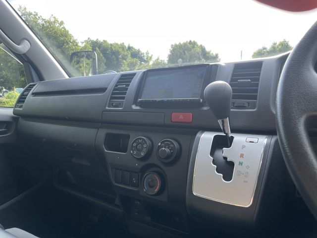 HIACE van 2WD