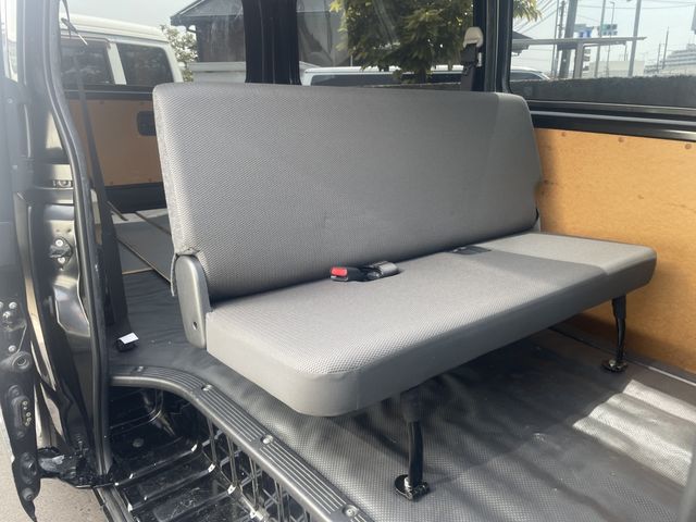 HIACE van 2WD