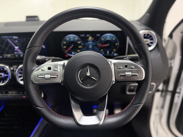 MERCEDES BENZ GLA class