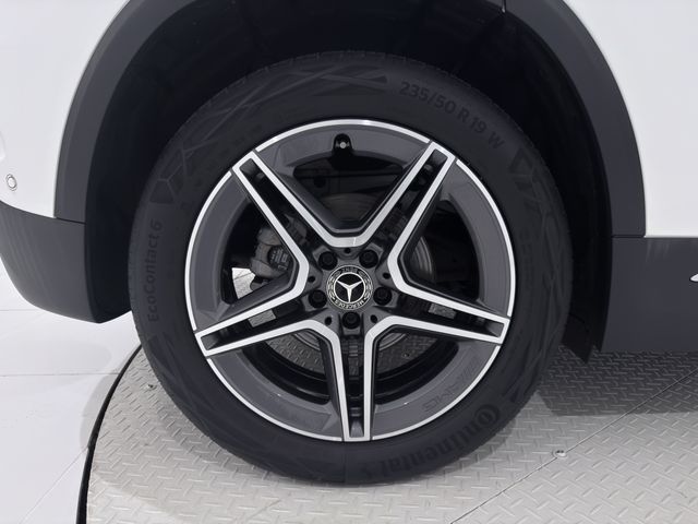 MERCEDES BENZ GLA class
