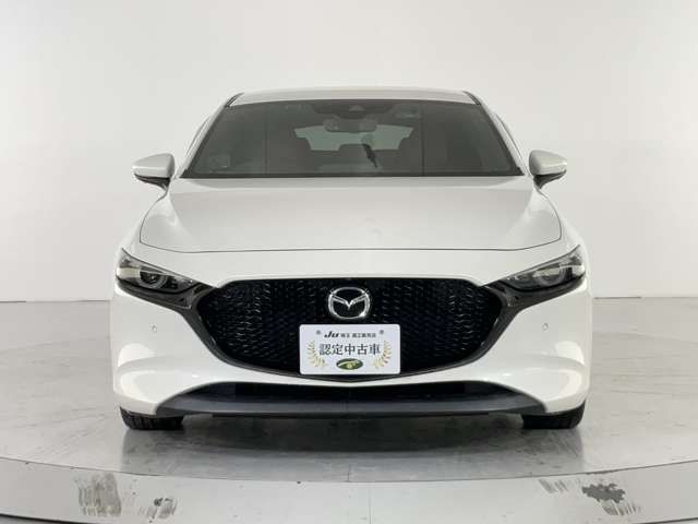 MAZDA3 FASTBACK