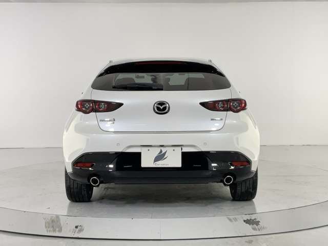 MAZDA3 FASTBACK