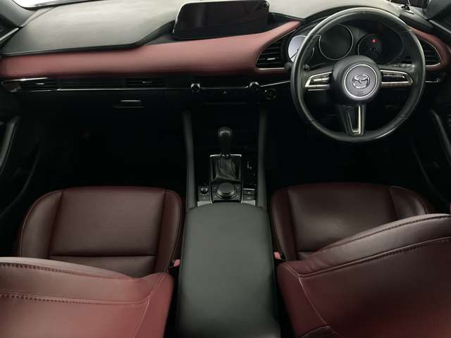 MAZDA3 FASTBACK