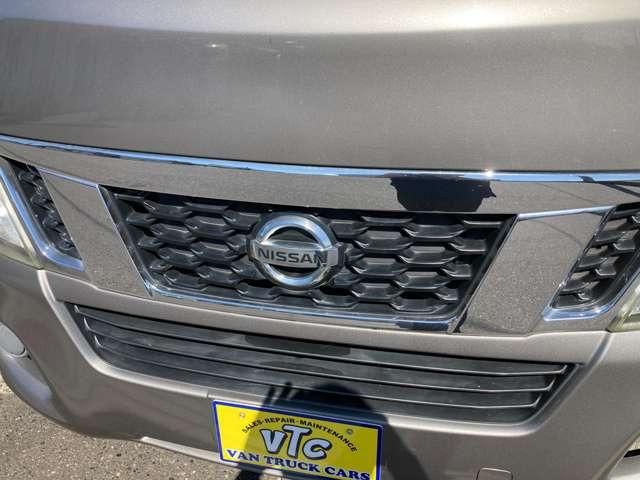 NV350 CARAVAN 4WD