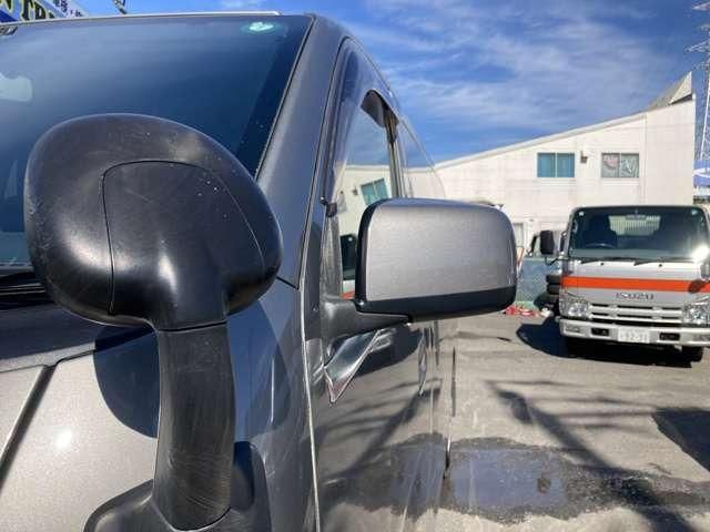 NV350 CARAVAN 4WD