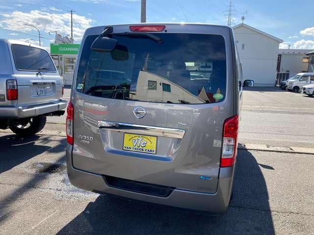 NV350 CARAVAN 4WD