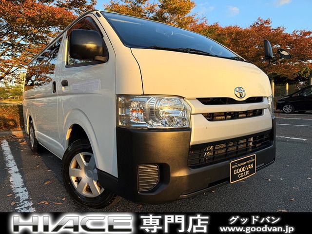 HIACE van 4WD