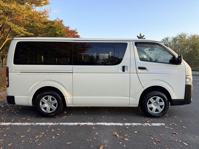 HIACE van 4WD