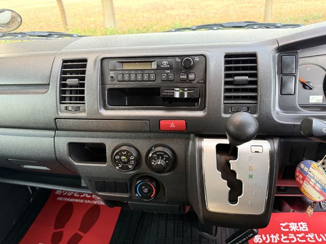 HIACE van 4WD