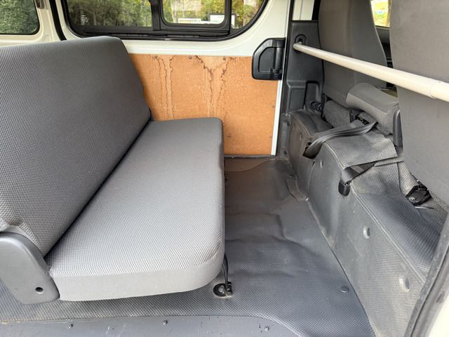 HIACE van 4WD