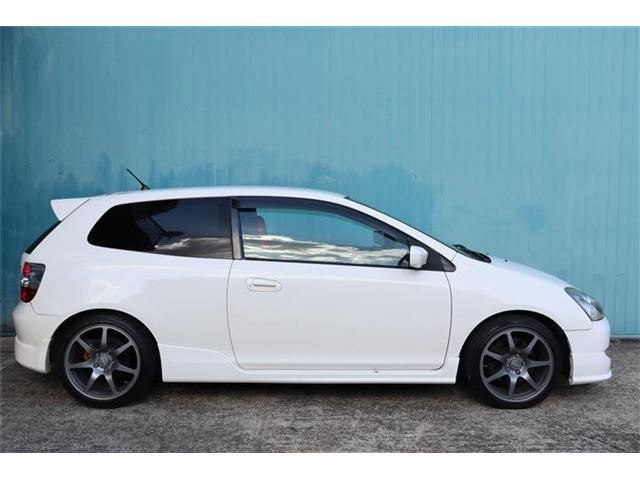 CIVIC hatchback