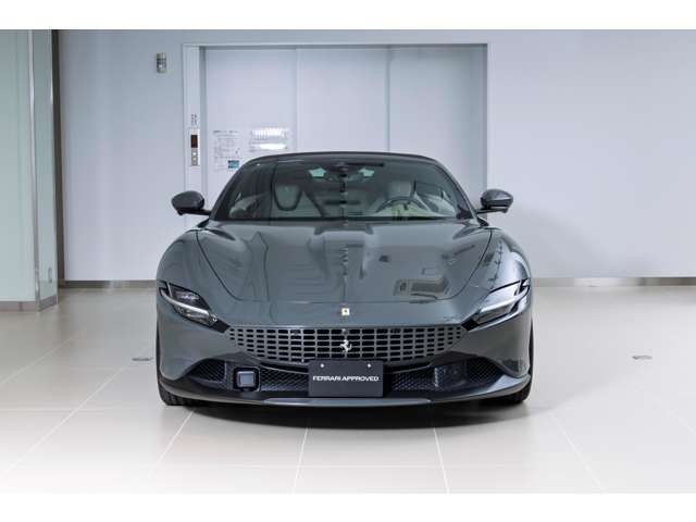 FERRARI Roma Spider