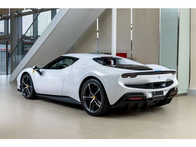 FERRARI 296 GTB