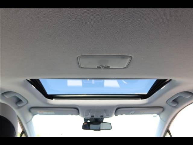 PRIUS 4WD