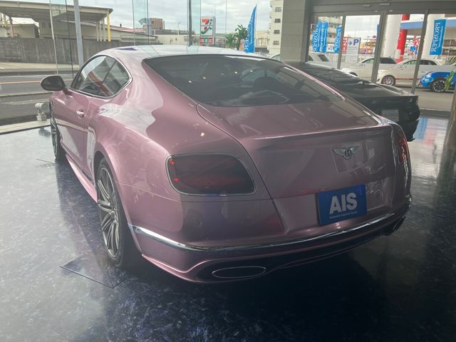 BENTLEY coupe