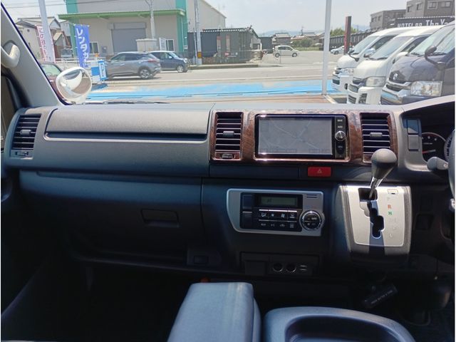 REGIUSACE van 2WD
