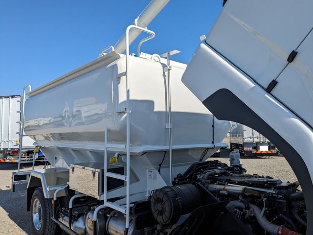FIGHTER