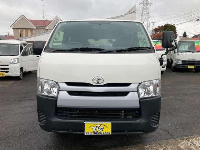 REGIUSACE 4WD van