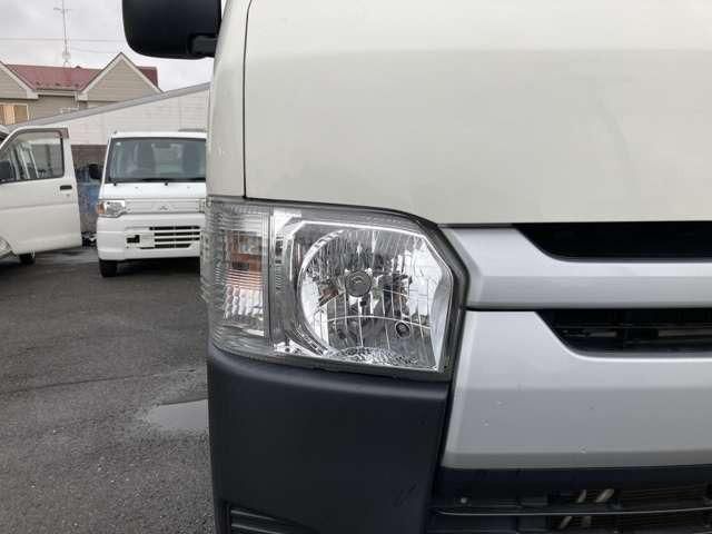 REGIUSACE 4WD van