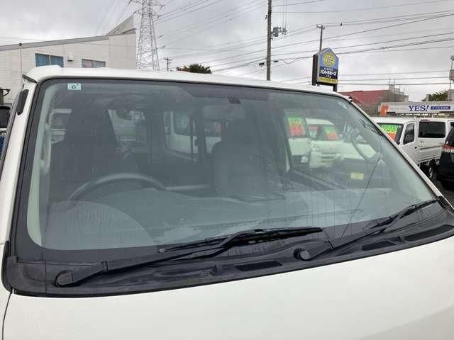 REGIUSACE 4WD van