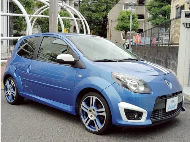 RENAULT TWINGO
