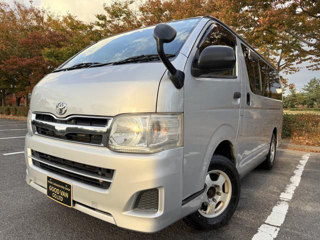 HIACE van 4WD