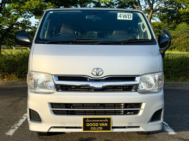 HIACE van 4WD