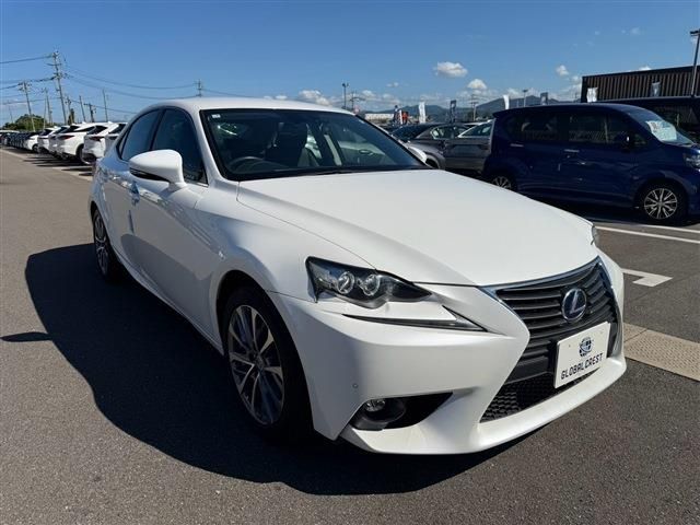 LEXUS IS300h