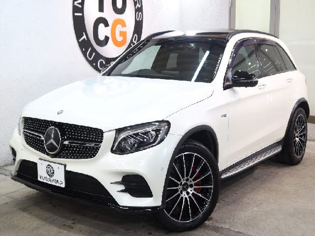 MERCEDES AMG GLC-class