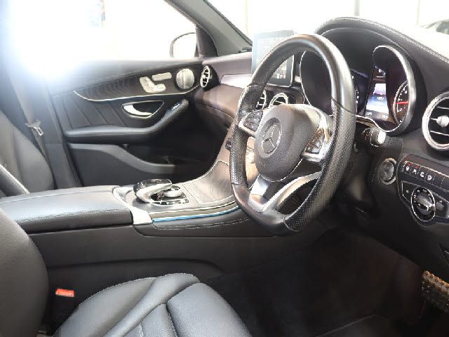 MERCEDES AMG GLC-class