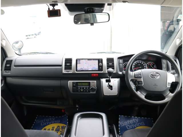 HIACE van 2WD